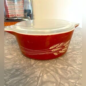 Pyrex autumn harvest casserole dish #29